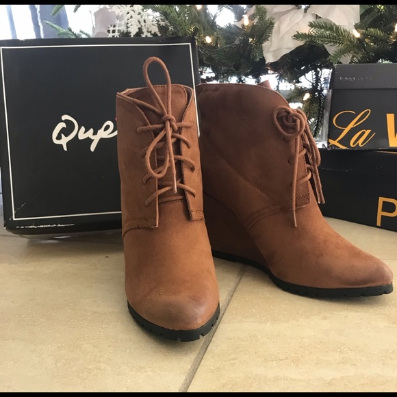 Bootie - Picture 1 of 6